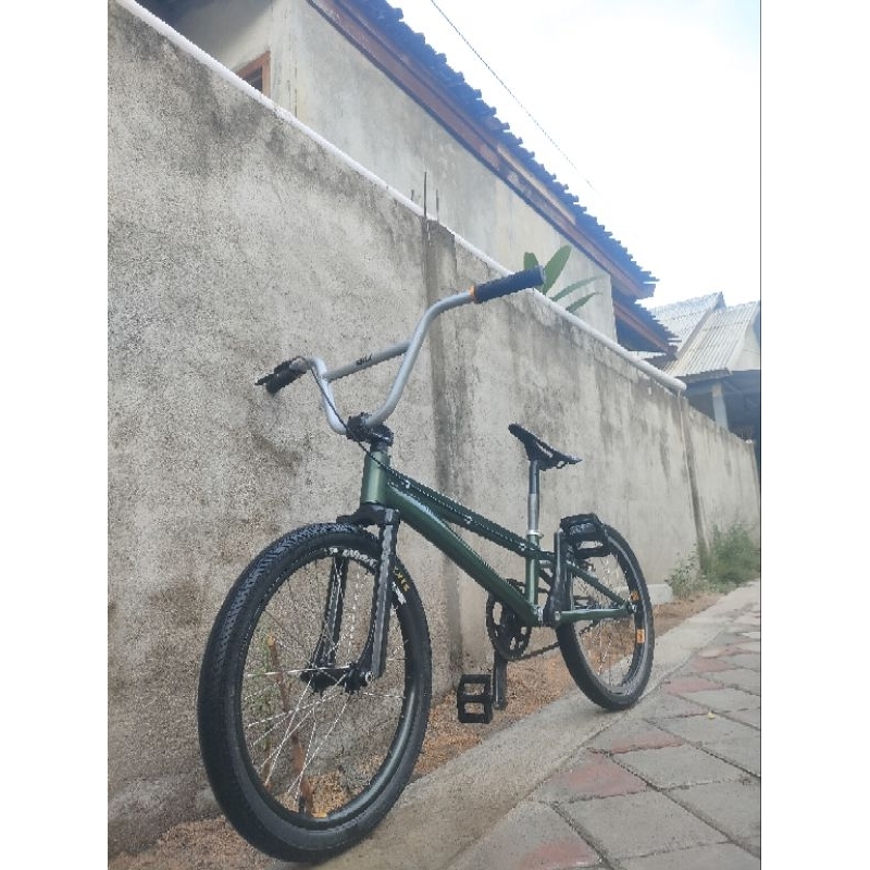 BMX  20INCH