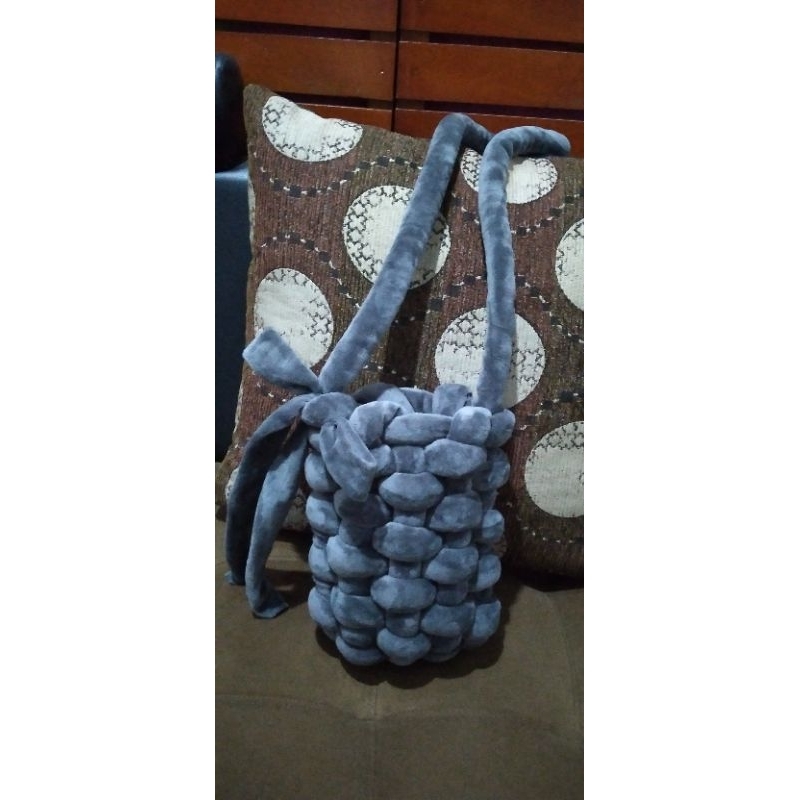 tas rajut yarn velvet