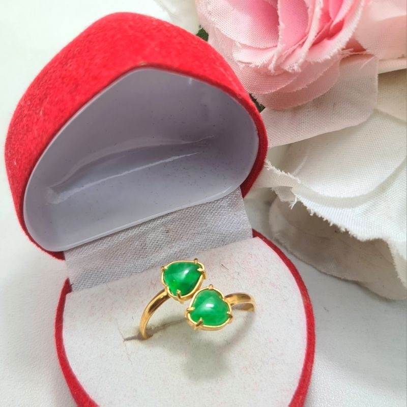 Cincin Batu Love Hijau Silang Emas Muda