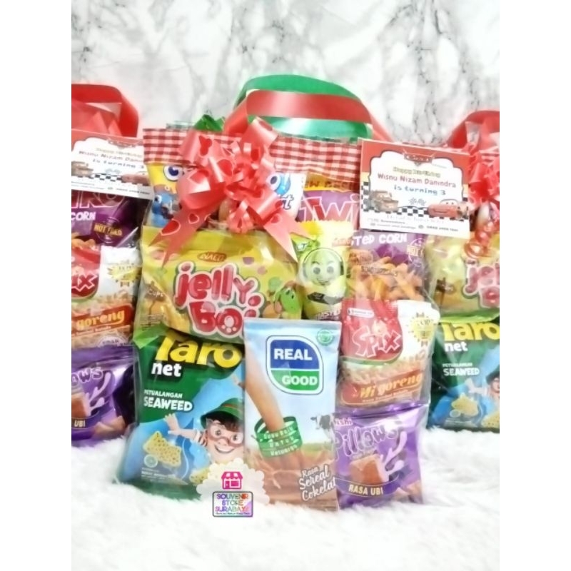 

MURAH !!! Bingkisan Ultah Murah / Snack Ultah Surabaya / Paketan Ulang Tahun Snack