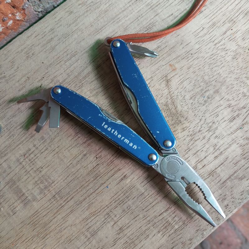 Leatherman juice cs4 multitools not surge wave