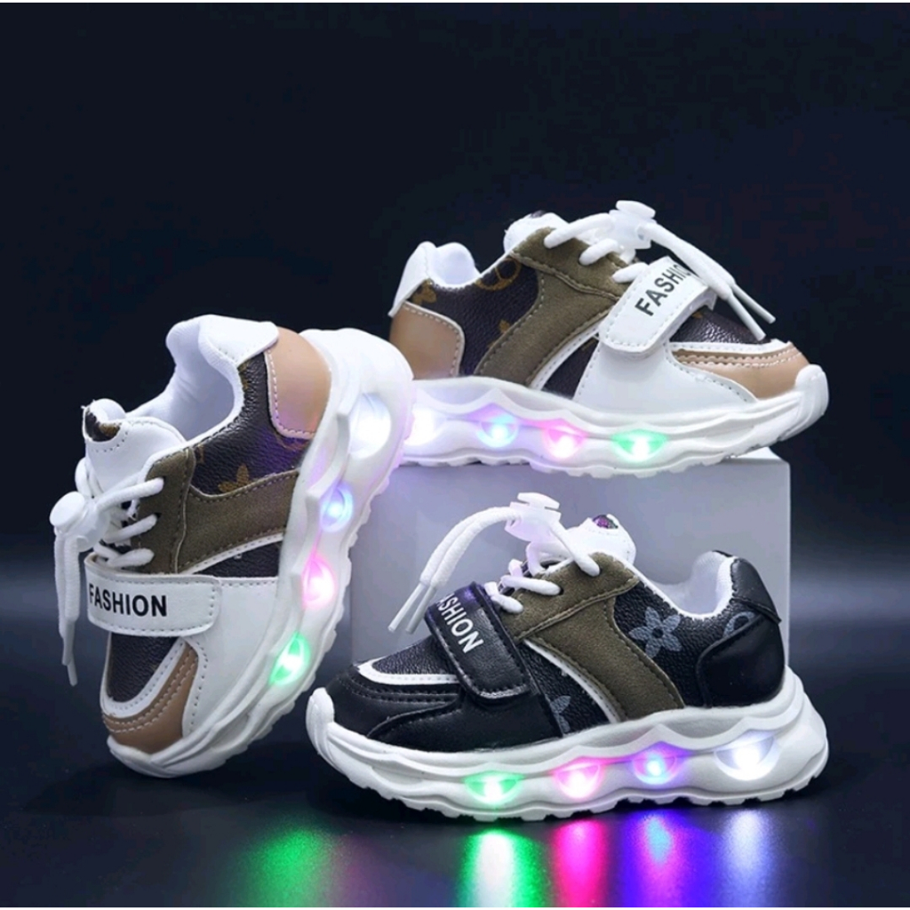 Sepatu Sneakers LED Fashion Tali Putar Anak Laki-Laki Umur 1-5 Tahun/ Sepatu Sneakers Sport Running 