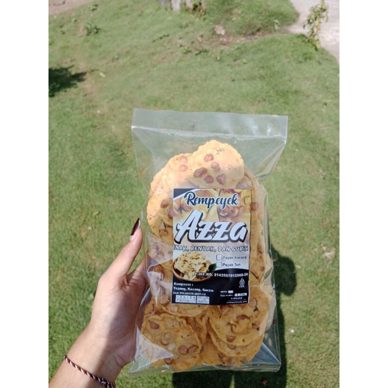 

Rempeyek bulat/peyek kacang