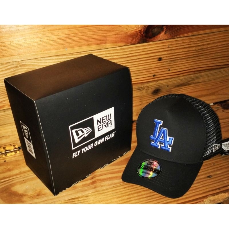 Topi Trucker Premium Logo LA Biru list Putih Pria Wanita Grade Mirror COD