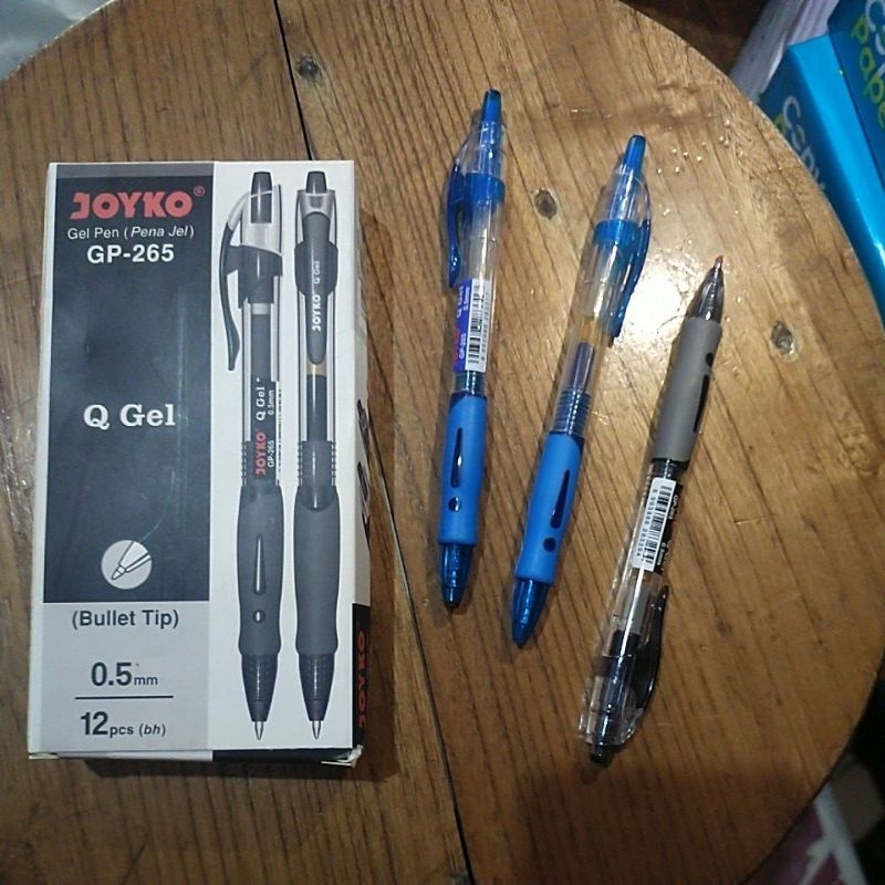 

(12 Pcs) PULPEN JOYKO GP-265 KETEBALAN 0,5mm TINTA HITAM DAN BIRU PERPAK