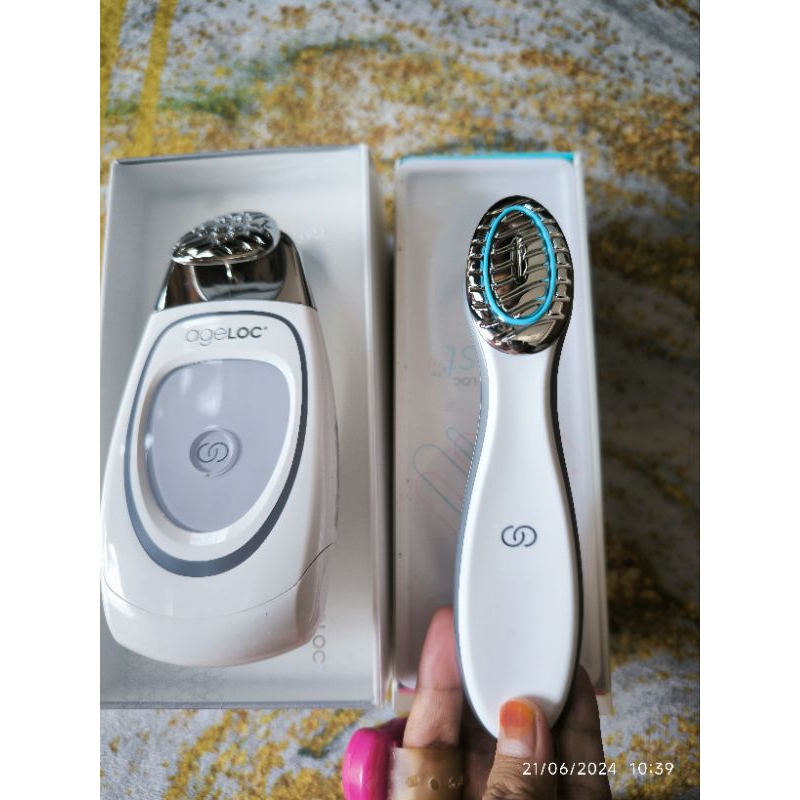 GALVANICc AGE LOC BOOSTtt