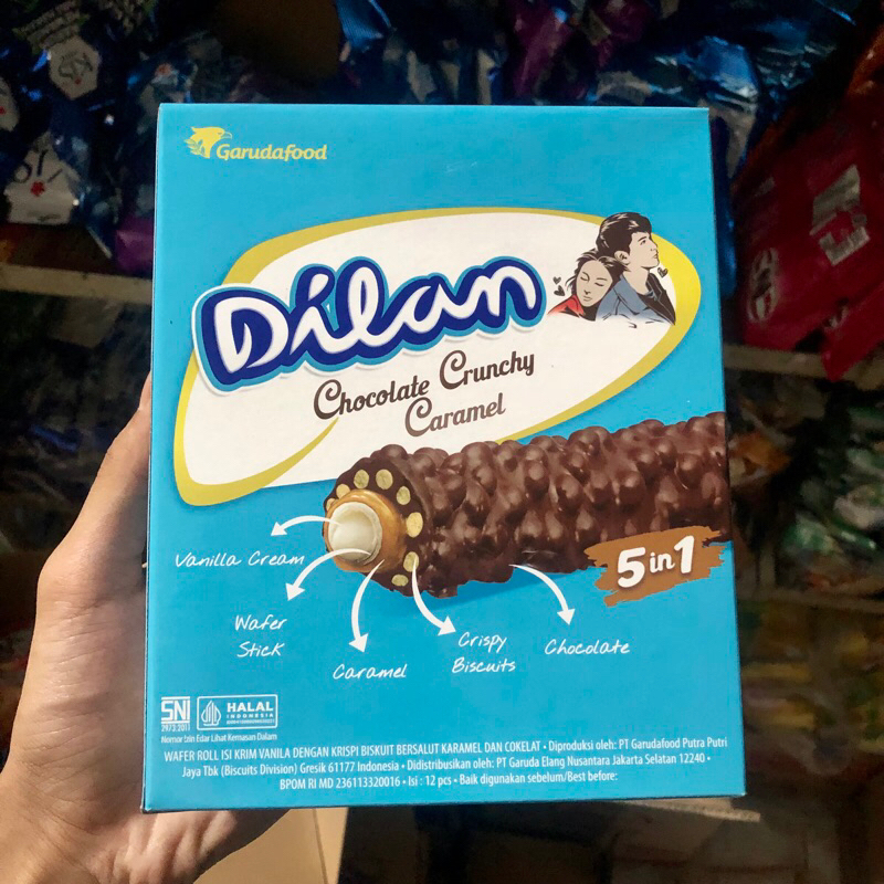 

Dilan chocolate Wafer Roll