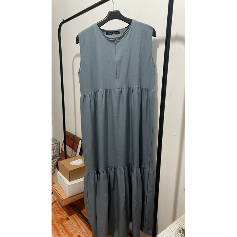 preloved dress ruffle tanpa lengan/ inner dress susun