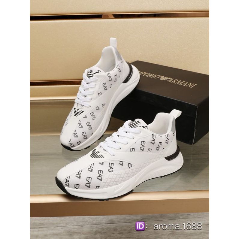 Armani   Sepatu olahraga pria modus baru
