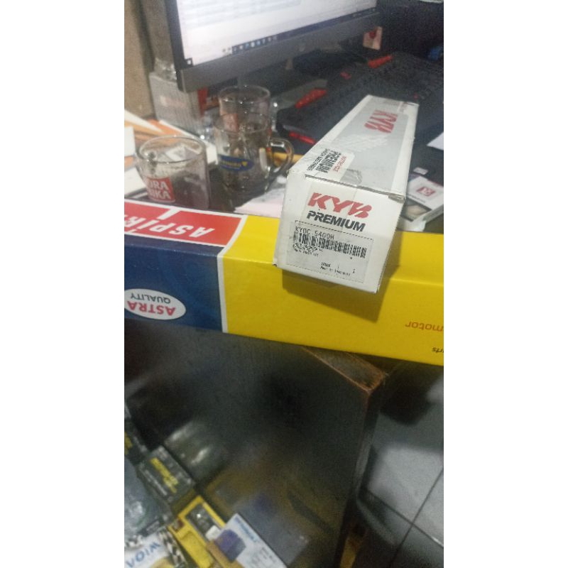 Shock Breaker KYB Vario 125, 150, Beat Fi, Scoopy Fi Original