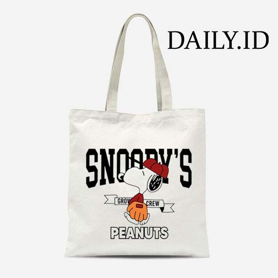 DLY TOTE BAG KANVAS / TOTE BAG WANITA / TOTE BAG Snoopy Peanuts