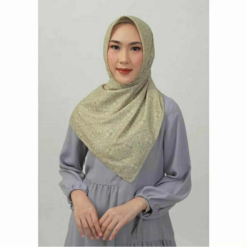 Zoya / zoya jaeda scarf / jaeda monogram / jaeda scarf / zoya jaeda monogram / zoya jaeda monogram s