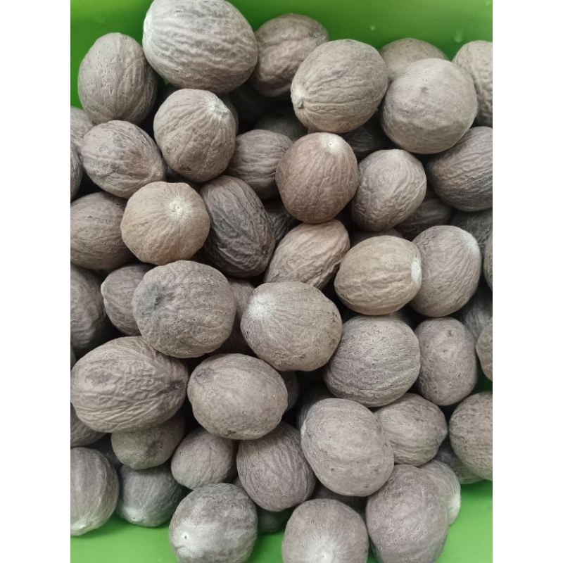 

BIJI PALA UTUH 100gr