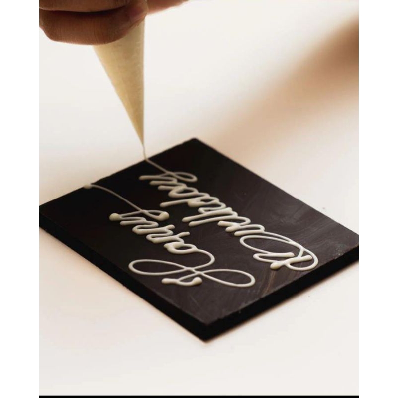 

96 Bakery - Chocolate Greeting Plaque (Max 4words)