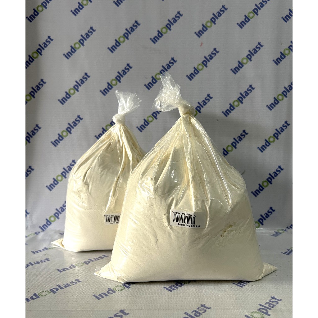 

tepung segitiga repack 1kg