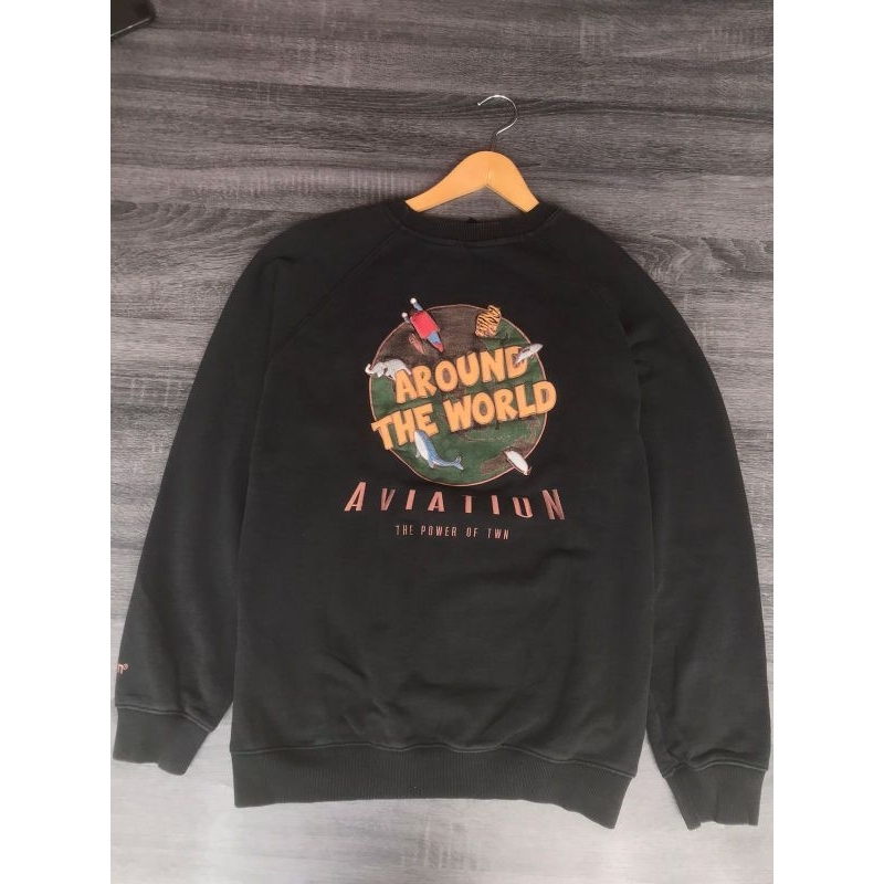 CREWNECK THE WORTH NOW Preloved