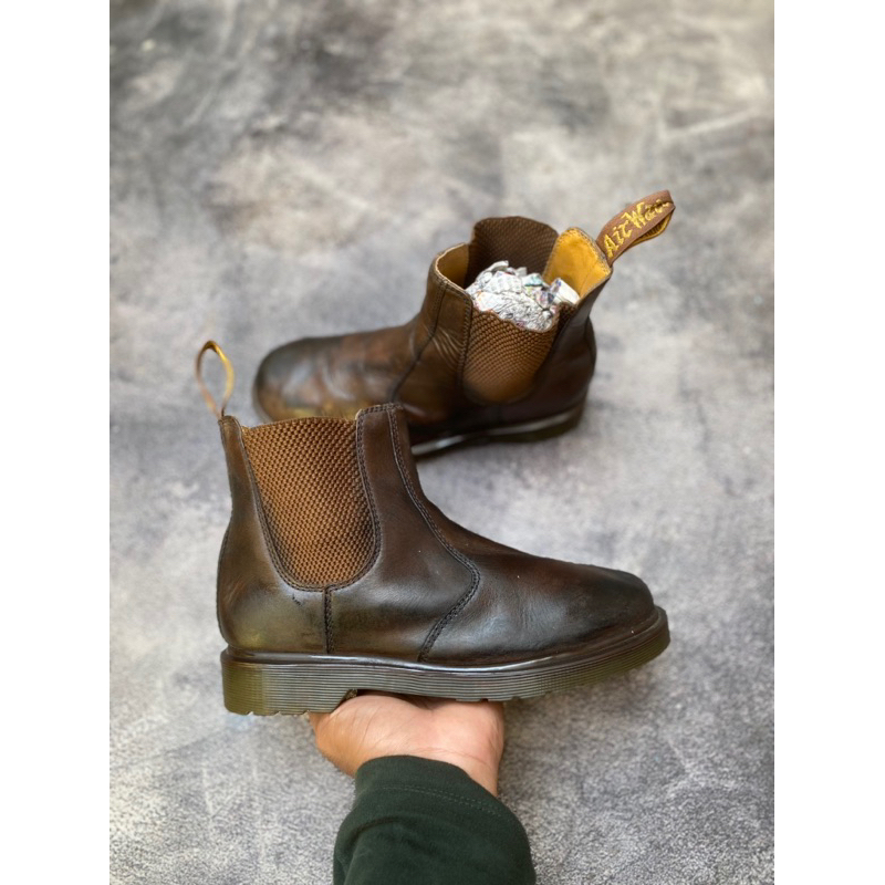 Dr. Martens 2976 Chelsea Boots Size 40 / second