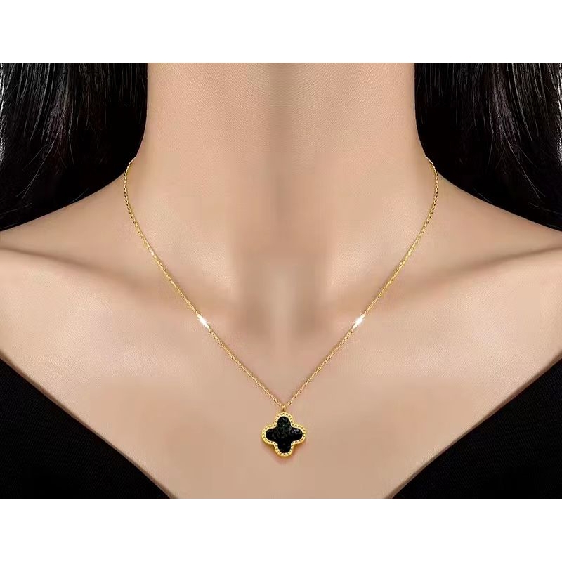 KALUNG TITANIUM PREMIUM LAPIS EMAS 18K (CLOVER 2 WARNA/BOLAK BALIK)