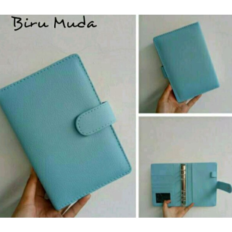 

Larismanis BINDER POLOS A6 6RING 2 WARNA binder dompet keuangan