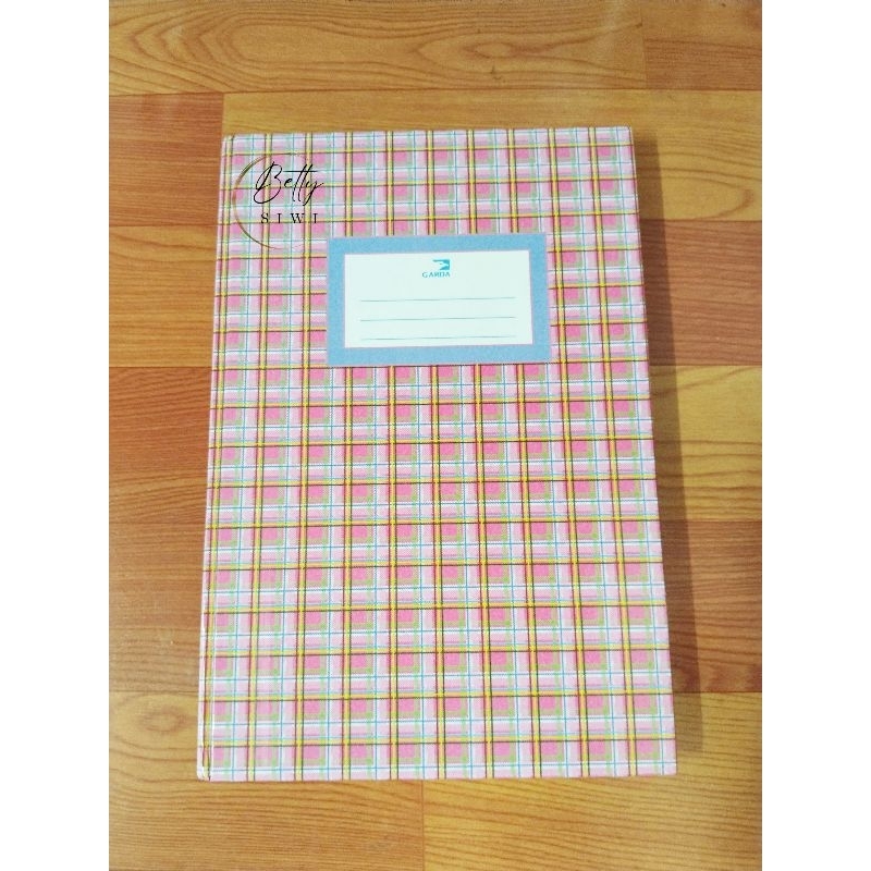 

Buku Folio merk GARDA hard cover 200 lembar