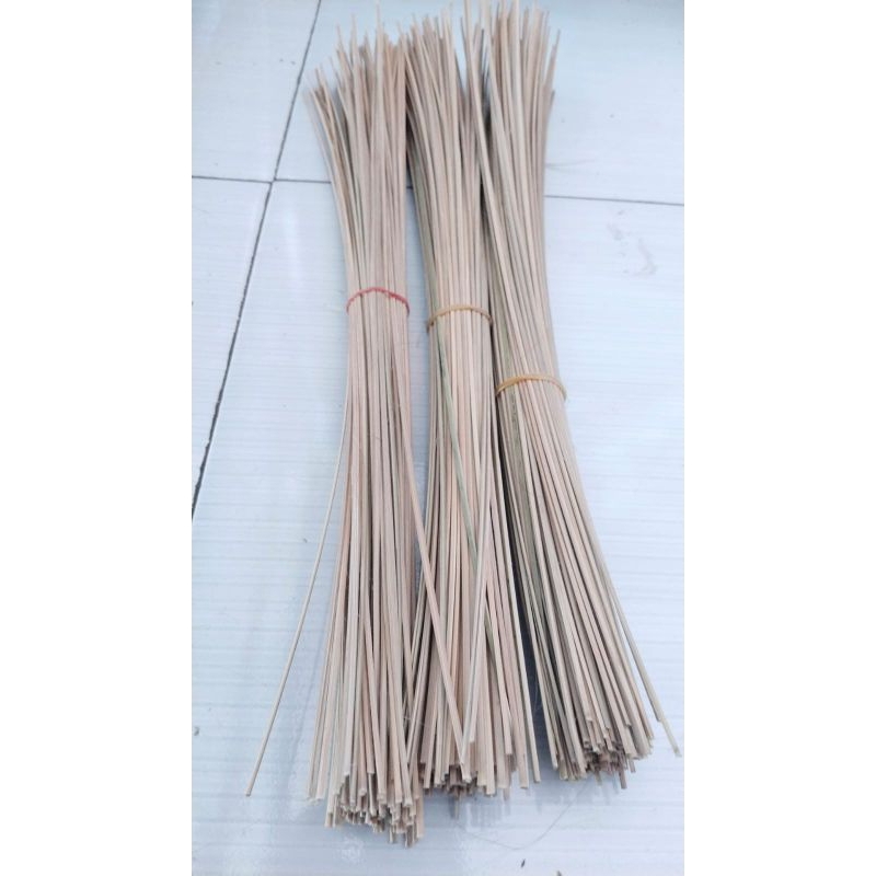 bambu layang-layang