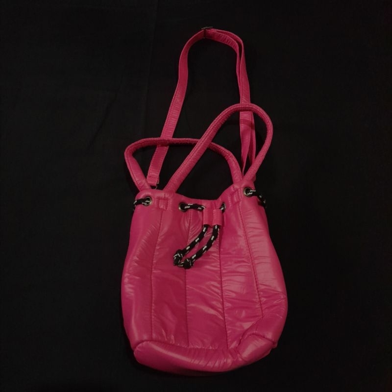 Puffy Bag Sling Bag Puffy Hot Pink Preloved
