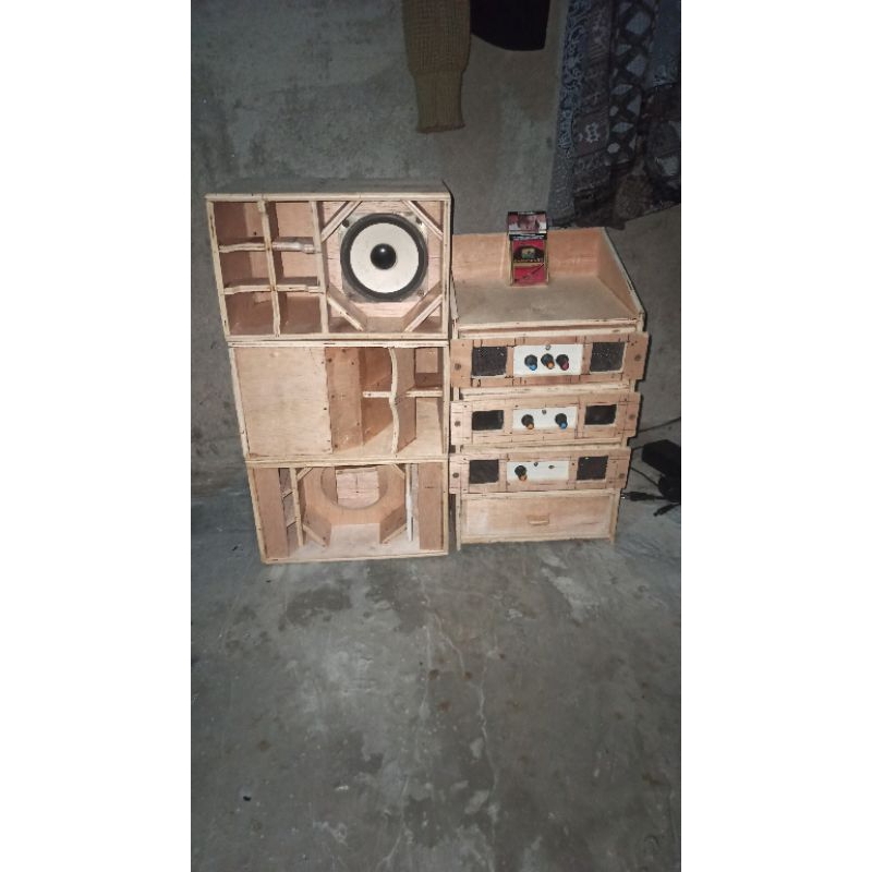 box speaker 4 inch