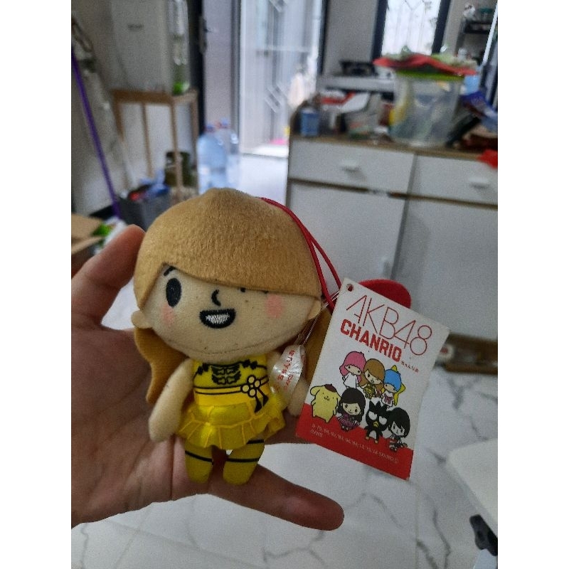 AKB48 Chanrio Yuki Kashiwagi Plush Charm Strap
