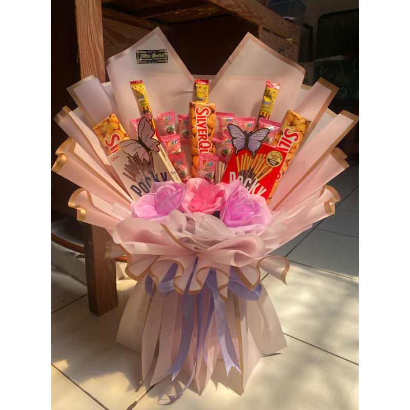 

buket coklat buket snack buket bunga bucket bunga bouquet bunga murah depok twinsbucket