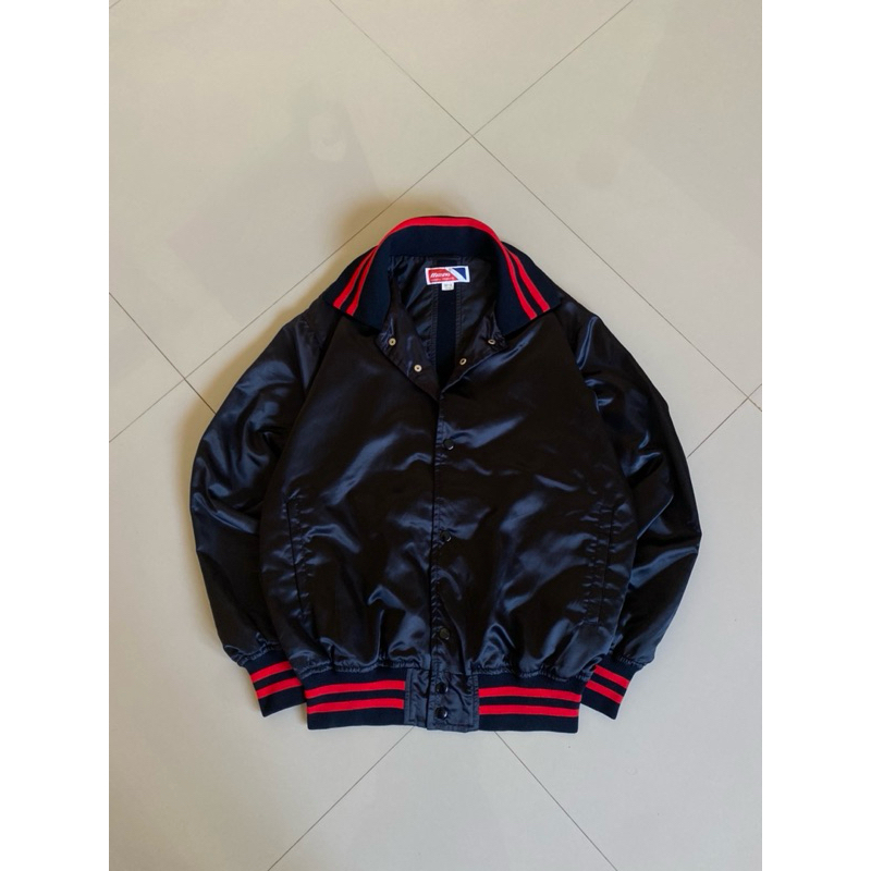 varsity mizuno bahan satin