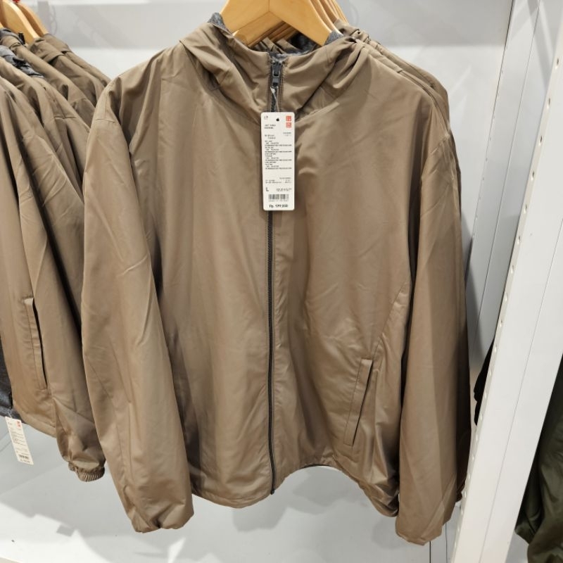 UNIQLO JAKET PARKA REVERSIBLE PRIA [JASTIP UNIQLO]