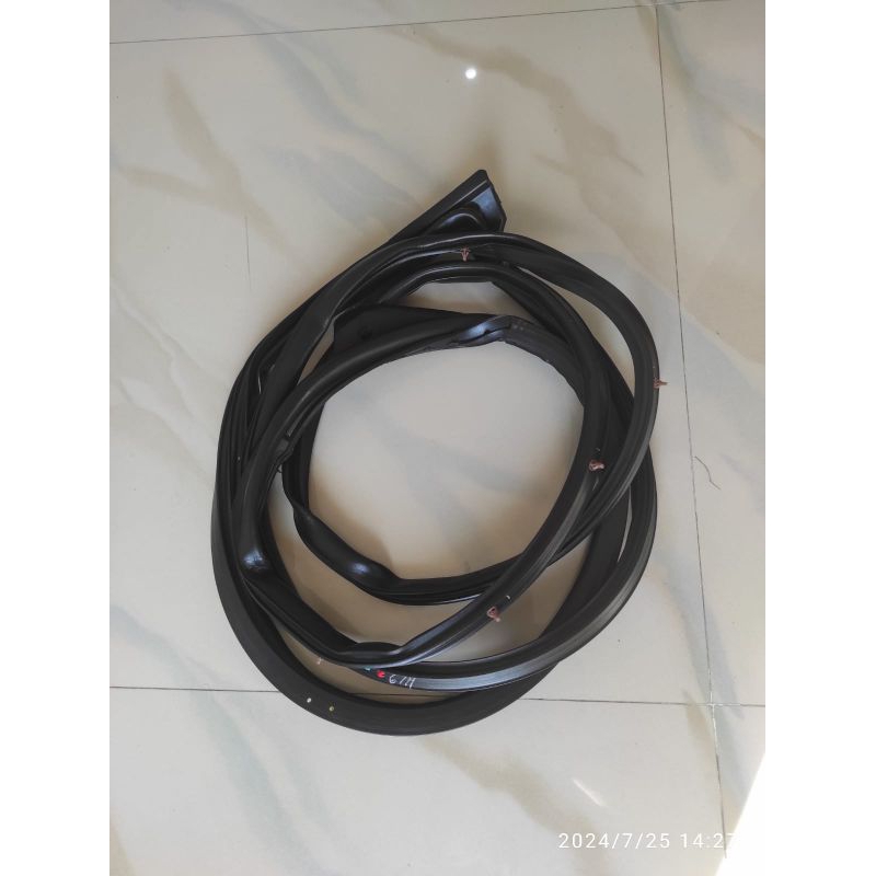 Karet Balon pintu mobil Avanza all new/veloz