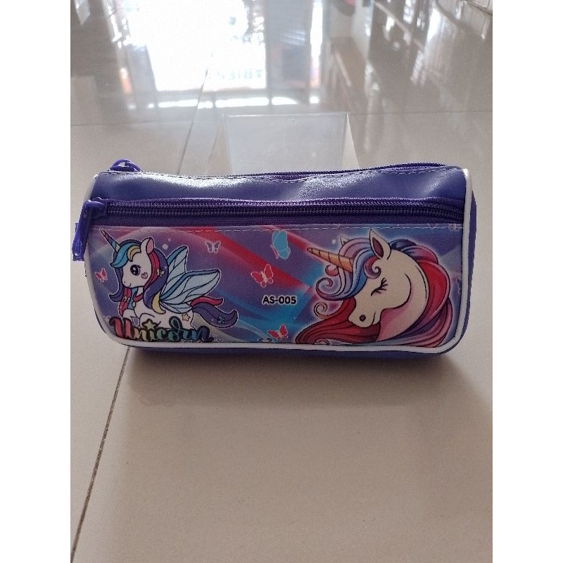 

Tempat Pensil Kain Resleting Pencil Case AS 005 Motif Anak ( Pcs ) [ Original ]