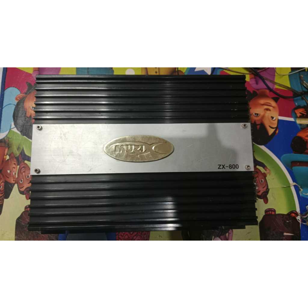 Muzix ZX-800. 4 Channel. Power Audio Mobil. Power Amplifier. Kondisi Bekas Normal.