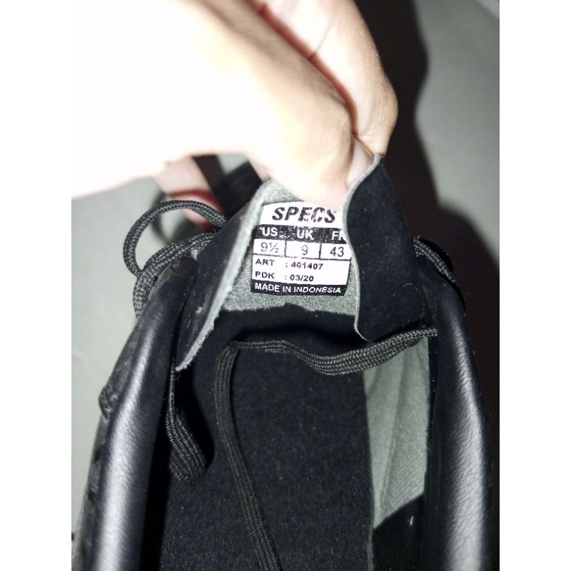 Sepatu futsal Specs Original Estadio IN Black White New