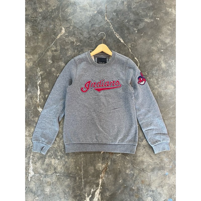 Mlb Indians Crewneck second