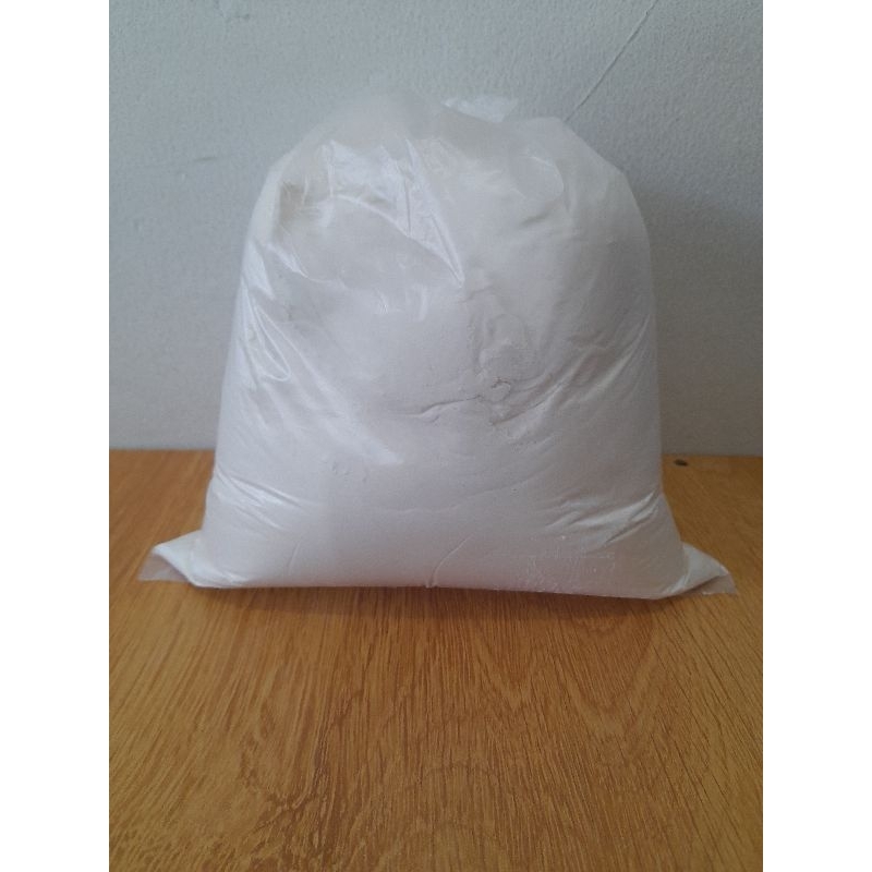 

Tepung terigu segetiga biru 1kg