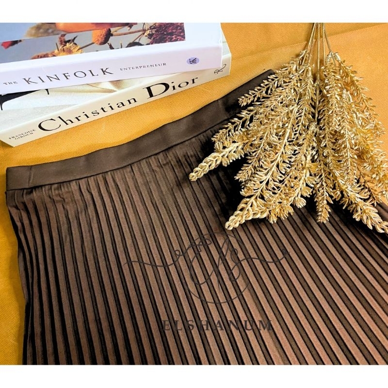 Rok plisket by Elshanum - Rok plisket warna COKLAT TUA panjang premium