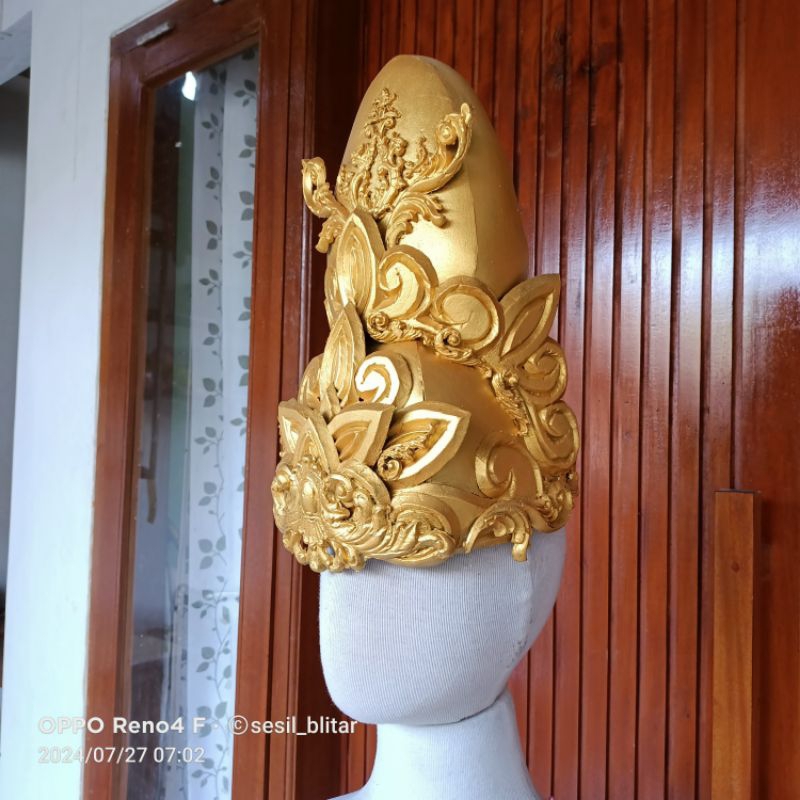 mahkota kerajaan.mahkota nyiroro kidul.mahkota raja unik.etnik