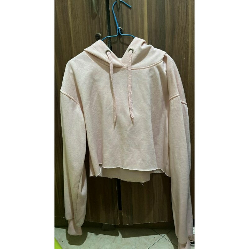 CROP PINK HOODIE (preloved)
