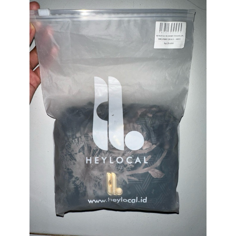 HEYLOCAL BLOOM TRAVEL, PRAYERSET TRAVEL heylocal, Jade