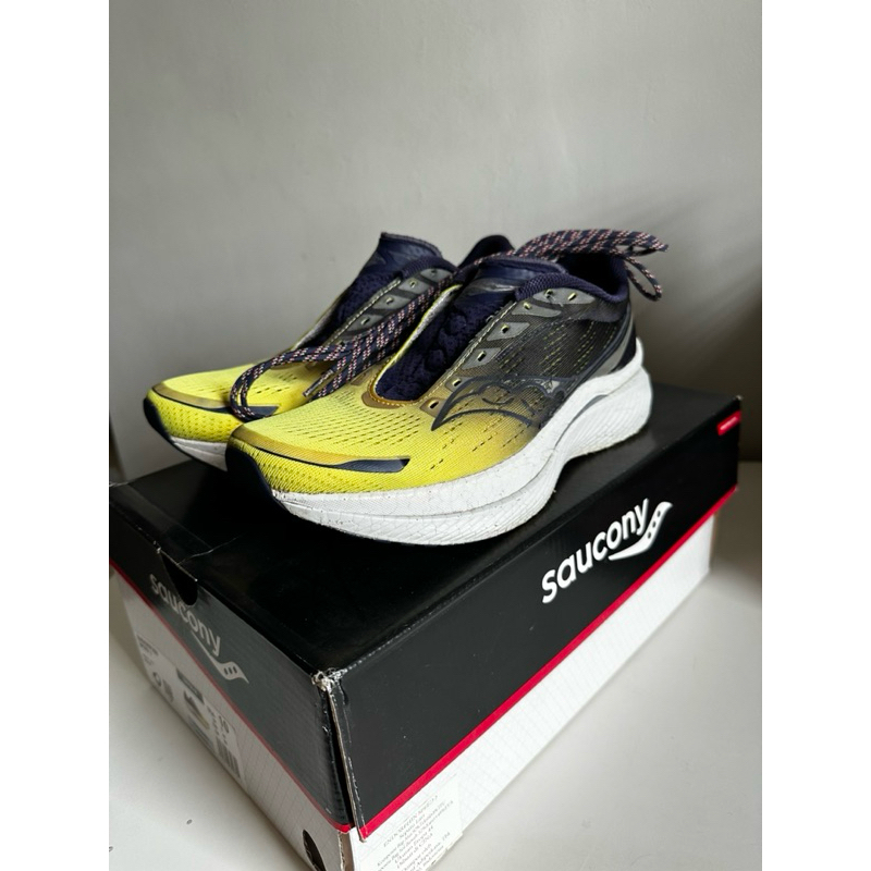 saucony endorphin speed 3
