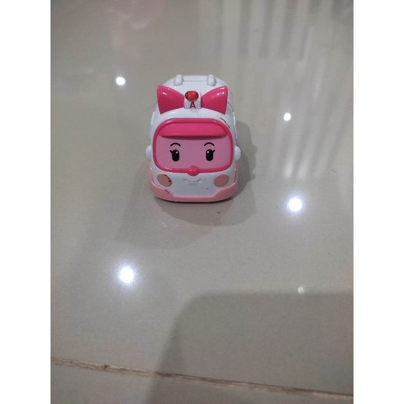 diecast silverlit robocar poli amber