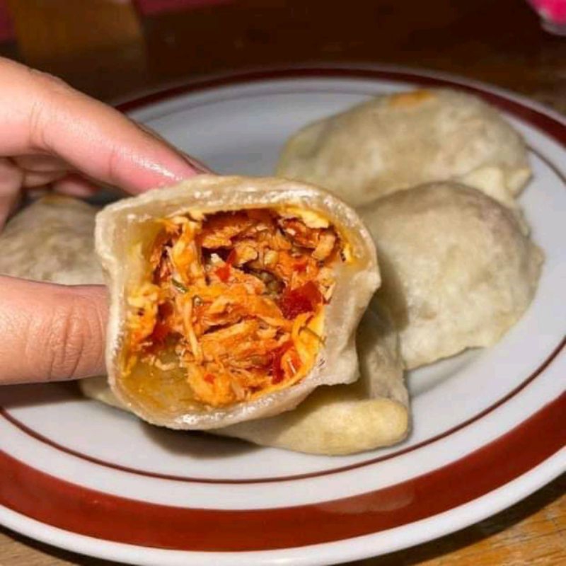 

CIRENG ISI MERECON dari dapur bubii