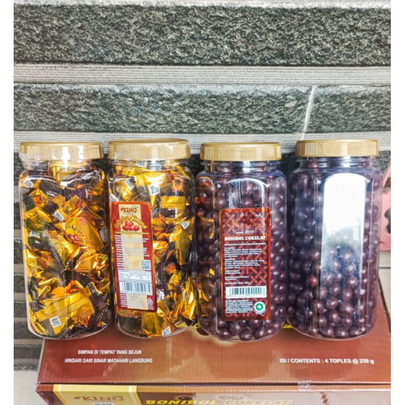 

QH Coklat Almond d'King Mix Bonibol Coklat ( 1 dus isi 4 toples)
