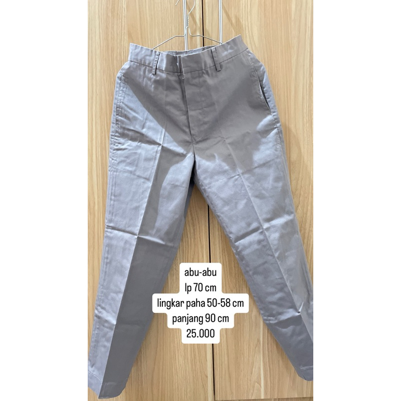 Preloved celana formal, celana kerja, celana kuliah