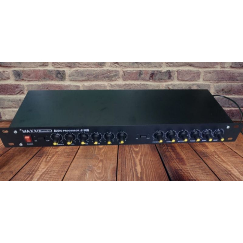 audio prosesor plus sub box super tebal