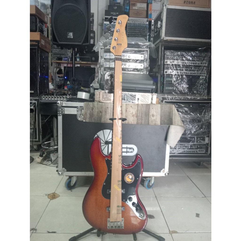 BASS ELEKTRIK SIRE MARCUS MILLER V3