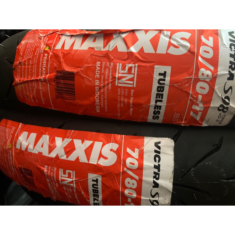 Ban Maxxis Victra 70/80-17