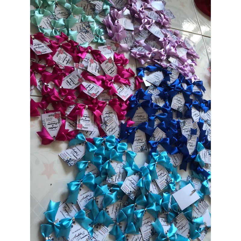 

Rubby - (1pack isi 75pc)Hangtag Kartu pita souvenir Size 3.5 x 5cm